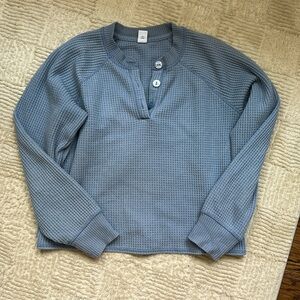 OLD NAVY BOXY CUT WAFFLE HENLEY
